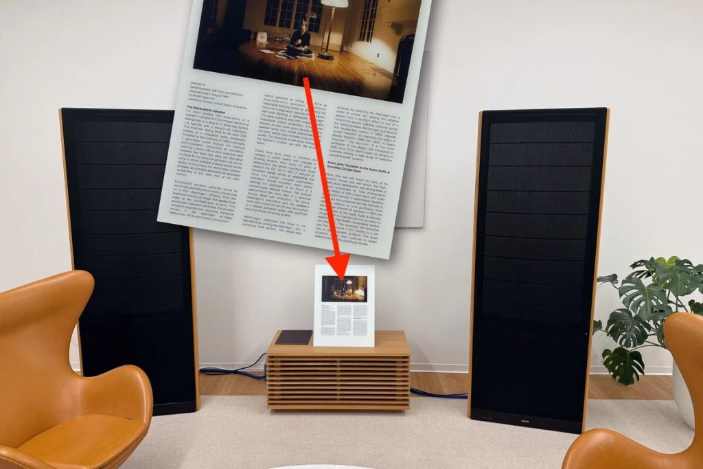 U vchodu do této laboratoře Apple Park stojí dva reproduktory, které daroval Steve Jobs. Důvod, proč tam jsou: stále se používají, ale ne k tomu, k čemu si myslíte.