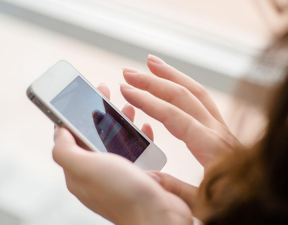Pokud váš mobilní telefon začal takto fungovat, okamžitě zkontrolujte svůj bankovní účet.