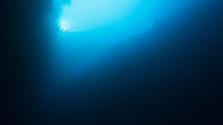 Zjistili, že oceán Země nebyl vždy modrý a že se může znovu změnit: bude to jeho nová barva.