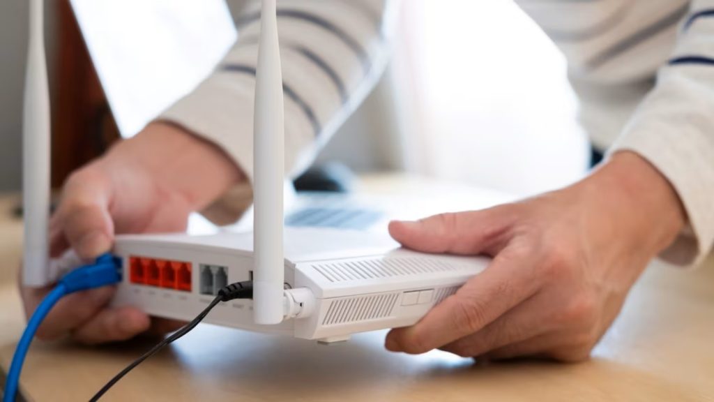 Váš router má tajnou funkci, která automaticky detekuje a blokuje neznámá zařízení, ale málokdo ji využívá.