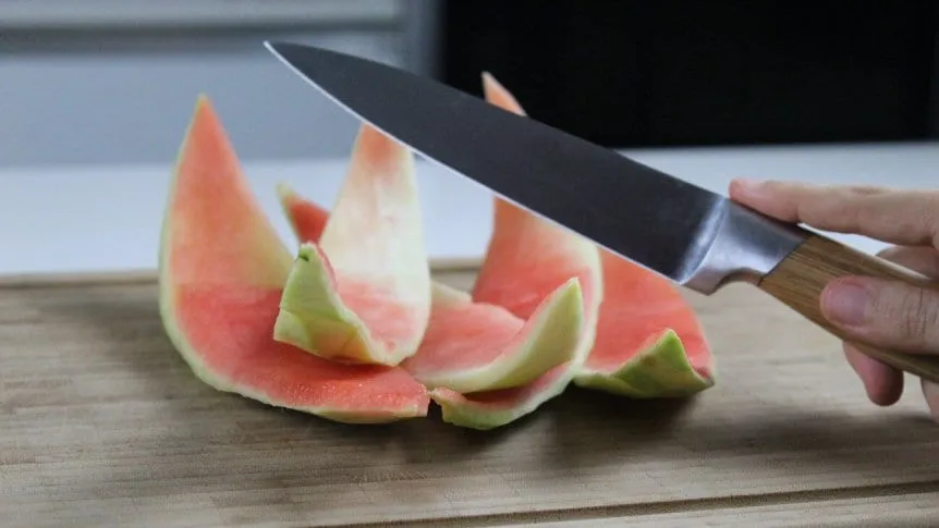 Proč jsou melounové slupky pokladem, který se nevyplatí vyhazovat, a k čemu se používají?