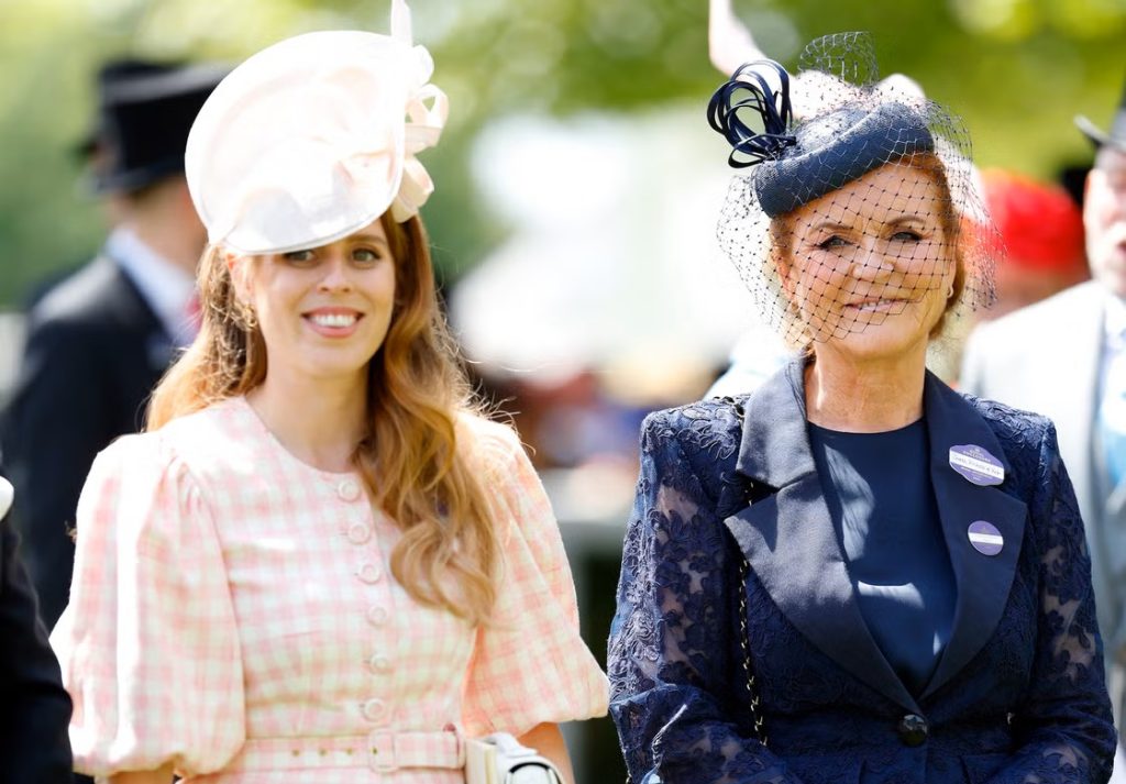 Šperky princezny Beatrice z Yorku: nové šperky v hodnotě přes 15 000 eur zazáří na dostizích v Ascotu