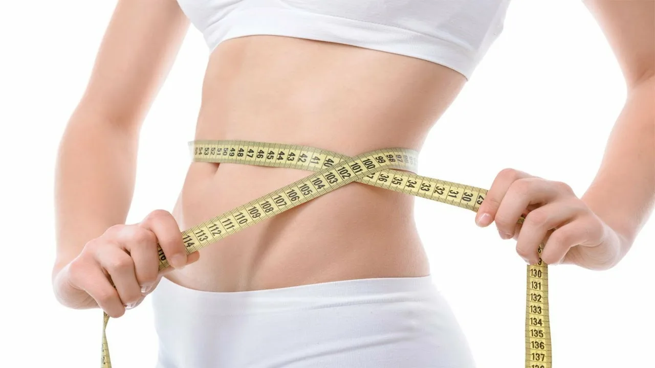 Přidejte trochu do vody a užijte si to na prázdný žaludek. Pomůže to snížit cholesterol a podpořit hubnutí.