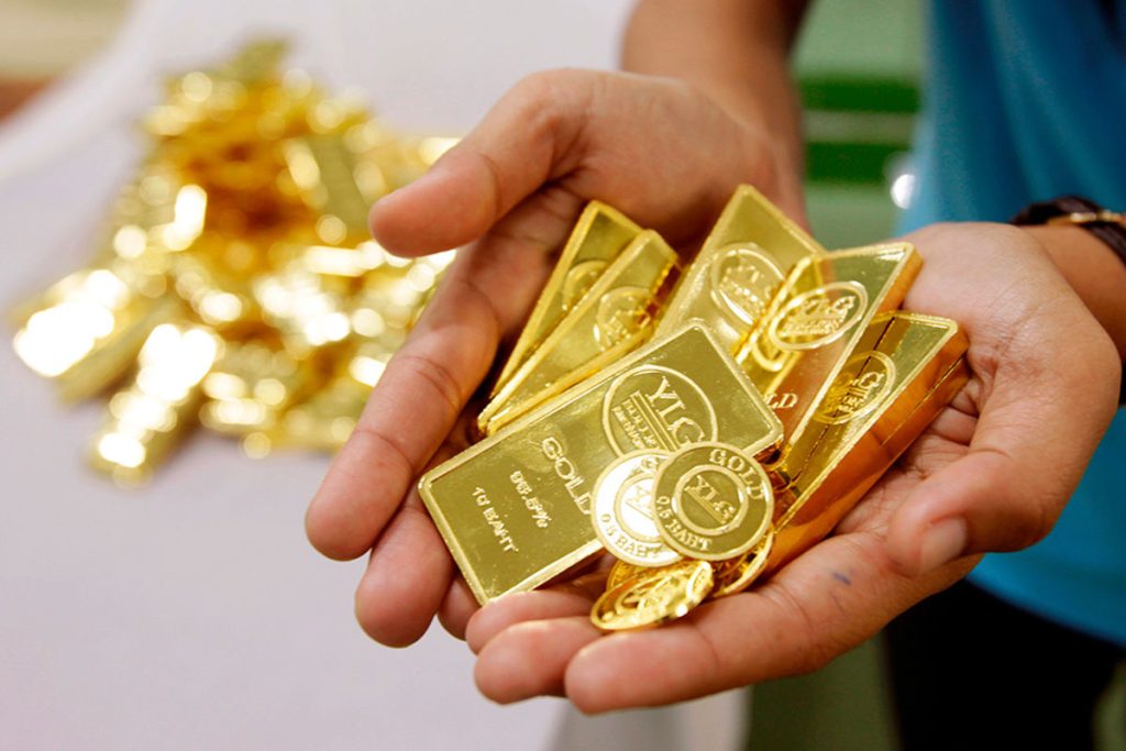 Důchodce s nadšením investuje 173 000 eur a padne do pasti mezinárodního podvodu .