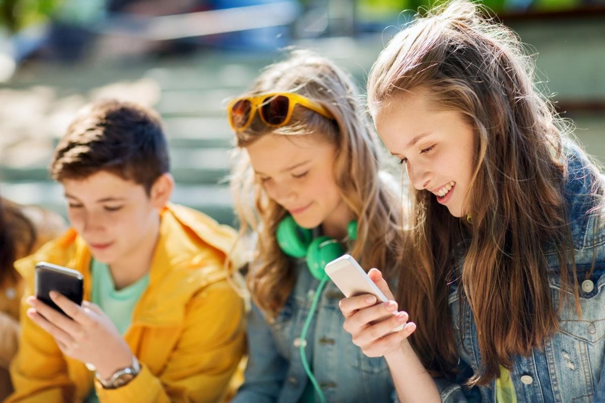 5 chování teenagerů, kteří se chovají jako blázni, ale podle psychologie to znamená, že jsou na správné cestě