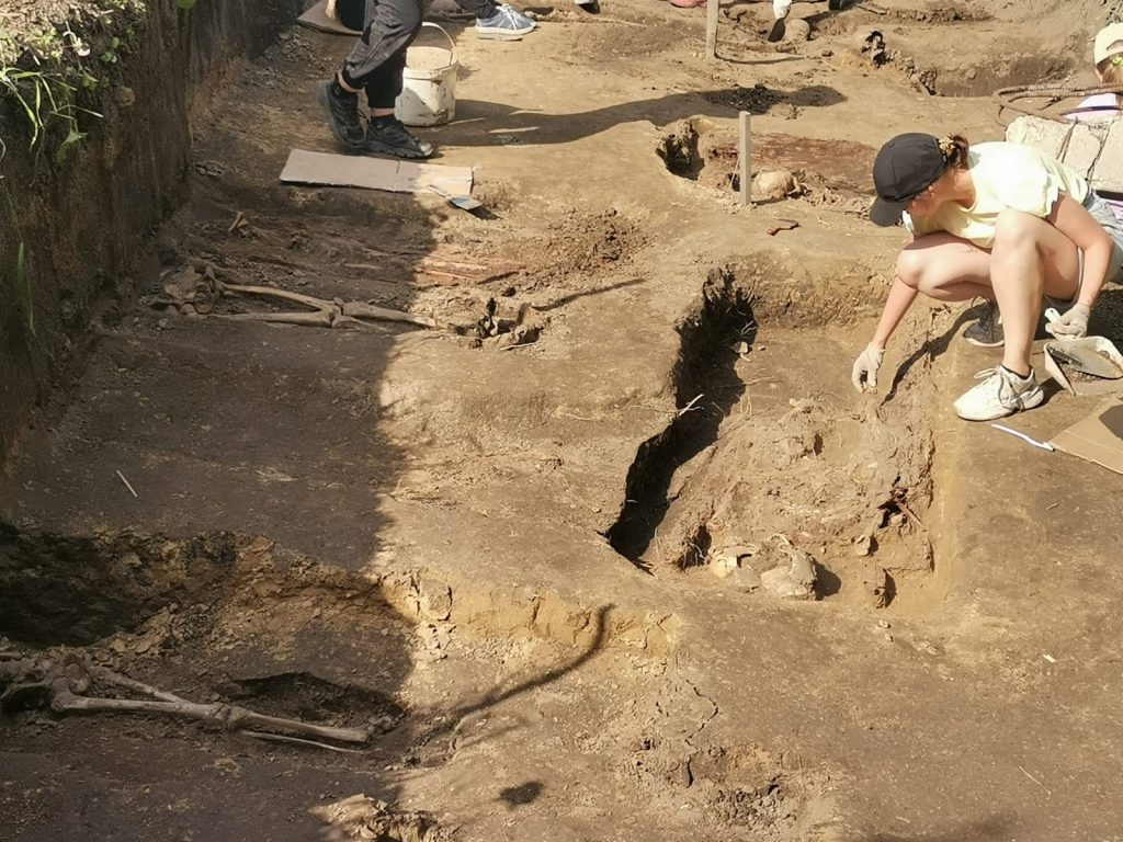 27 tisíc let stará soška s mimořádně detailním obličejem přepisuje historii pravěkého umění.