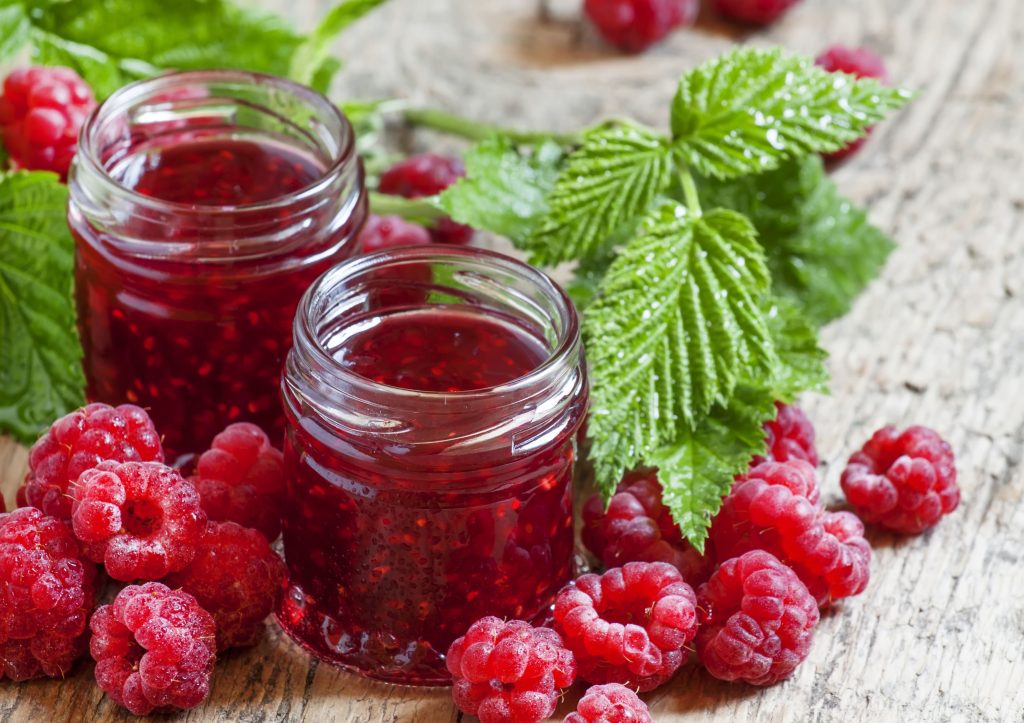 Recept na nejlepší malinovou marmeládu na světě se těší obrovskému úspěchu u hospodyňek. Její chuť je nezaměnitelná.