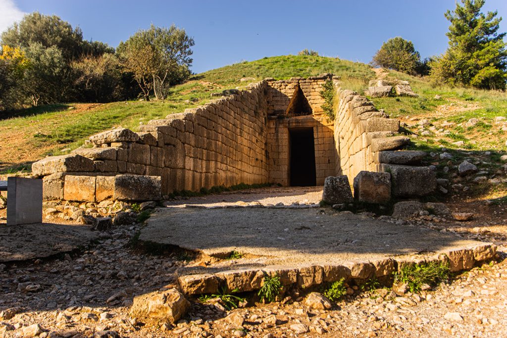 Archeologové našli poklad starý 5 tisíc let. Jeho velikost je ohromující