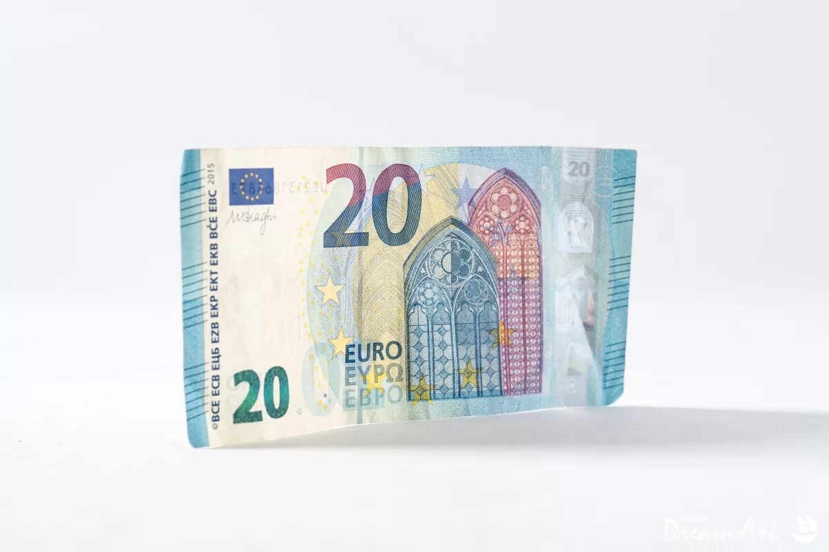 Uvedl u soudního úředníka, že mu pokladník vydal falešnou bankovku v hodnotě 20 eur