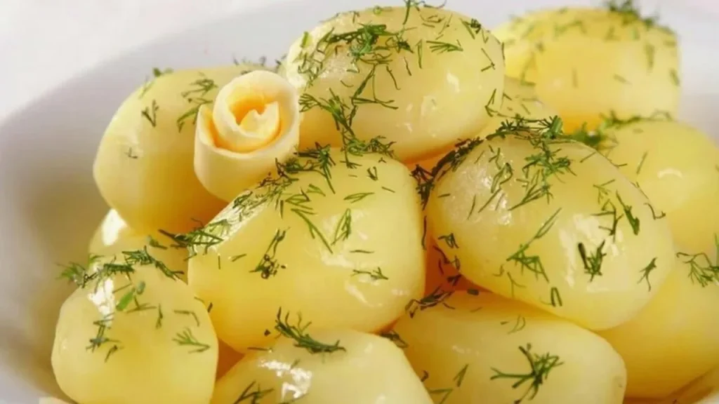 Toto je nejlepší způsob, jak připravit brambory. Jsou měkké během několika minut a plné vitamínů.