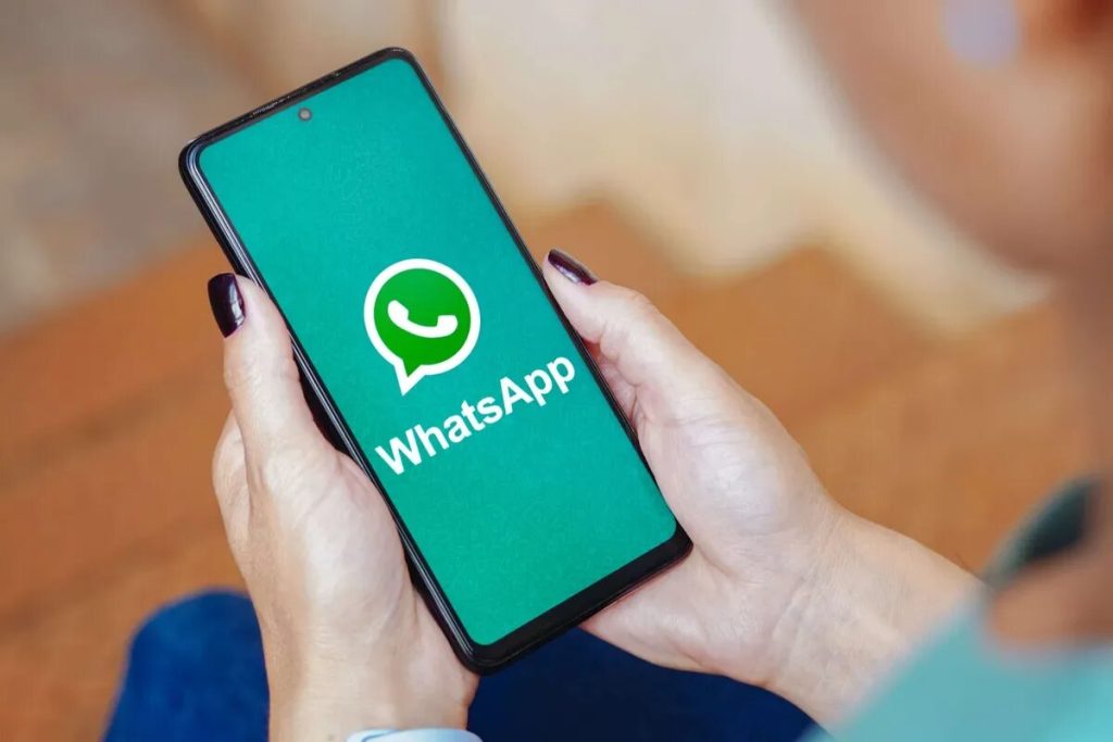 Jak najít koš WhatsApp a uvolnit místo v telefonu bez smazání důležitých souborů a chatů